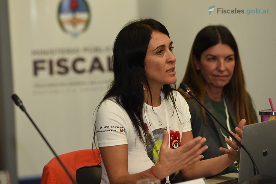 Marielabozzetta's tweet photo. IV reunión plenaria de la ⁦@REGAiamp⁩ de ⁦@AIAMP_Pdencia⁩. Durante 3 días vamos a estar trabajando con ministerios públicos de toda la región sobre investigación, sanción y reparación de la violencia de género. https://t.co/jSU4crVa5E
