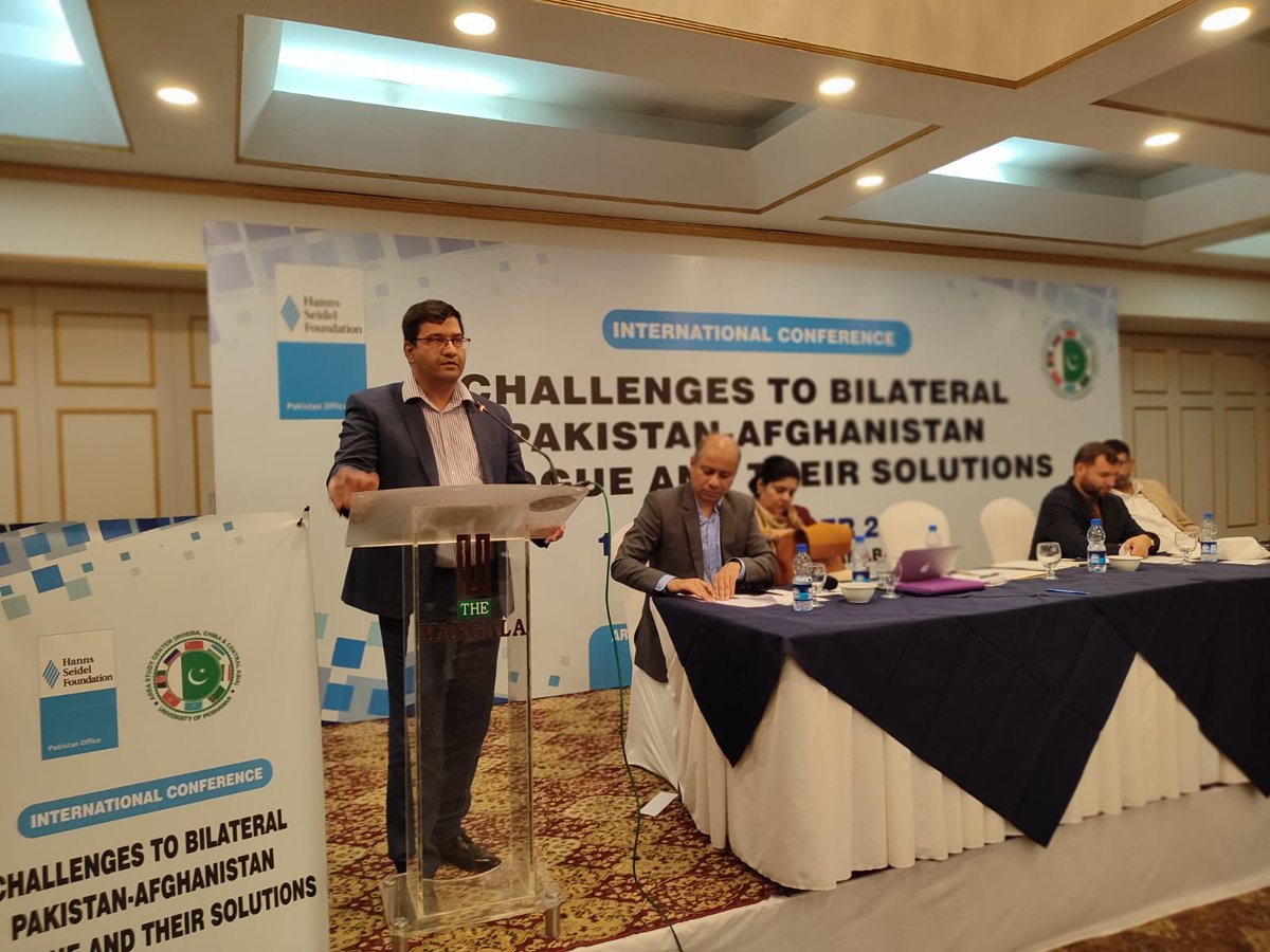 HSF_Pakistan's tweet photo. In the second session of day 1 of #HSF_ASC_RD_Conf, speakers discussed challenges in #Pakistan and Afghanistan relations and what should be the way forward to strengthen the relations between the two neighboring countries. https://t.co/5knIq8uM3y