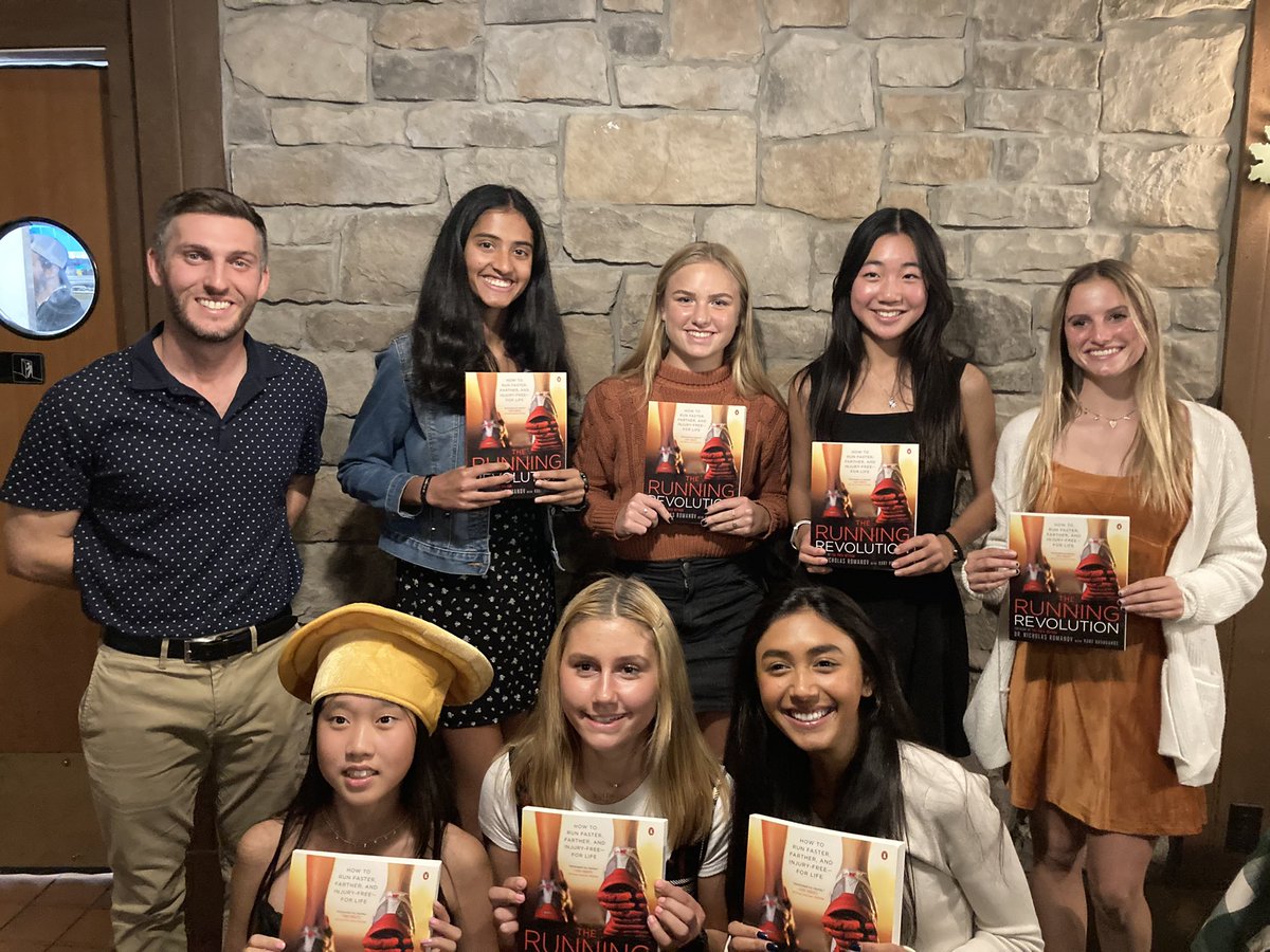 BRGXCTF's tweet photo. Our team puts the โstudentโ in โstudent-athleteโ A huge shoutout to @posemethod for the book donation! #RunNerds https://t.co/Z5EQU3fAGb