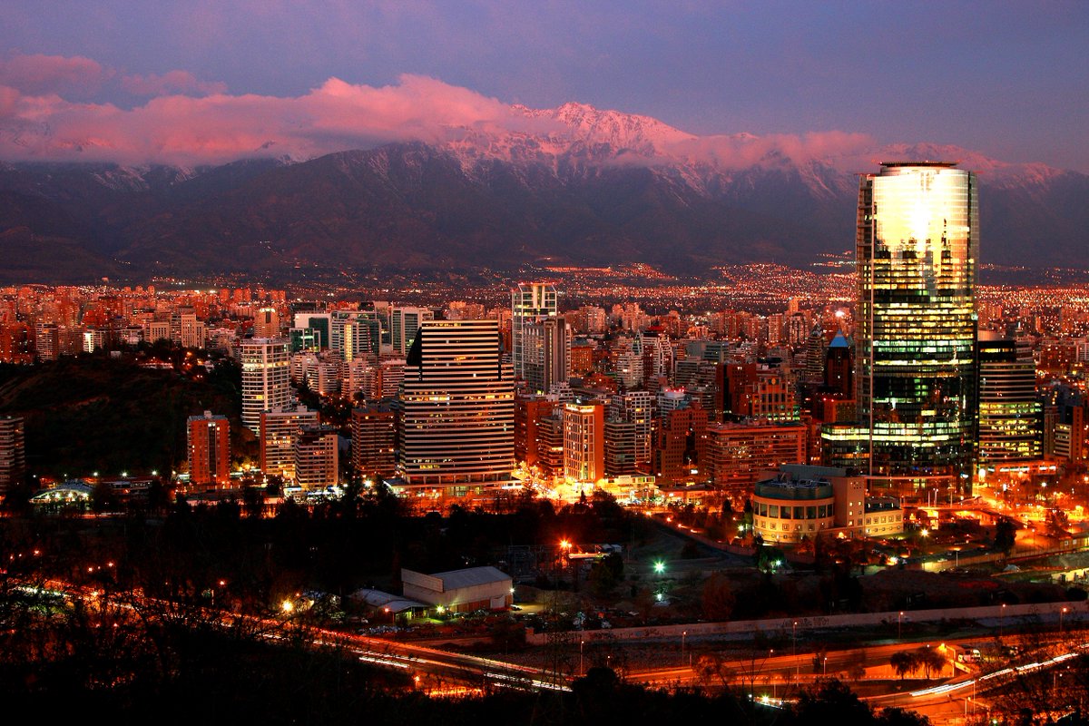 AndeanTrails's tweet photo. Santiago de Chile offers fantastic day trips for those who linger longer.

Incredible natural and cultural attractions are spread between the coast, nearby forests, and mountains. 
https://t.co/6doY7AUgBE https://t.co/0mLQfYlfD2
