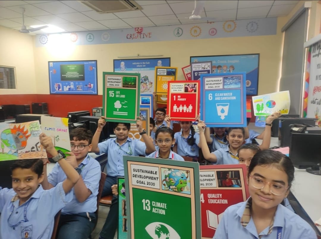 mpsshbagh's tweet photo. #Educators for #climateactioneducation! Sending a united message from our global classrooms. Now is the moment: climate education for all!
Let’s ensure voices from our schools are part of the conversation!
#COP27 #ClimateActionEdu #TakeTheCall #SDGs
@TakeActionEdu @byadavbjp https://t.co/ub32upXzHH