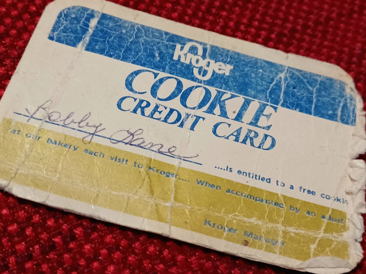 faustdavenport's tweet photo. Hey @kroger! Any chance you can send me a replacement for the charge card I had with you in the 80's?  Mine's pretty worn, and I could really use one with a "chip" reader...🤣 https://t.co/zqyxwG73ZQ