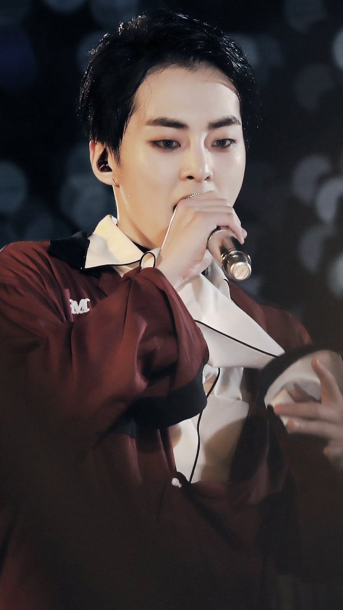 YourDailySM's tweet photo. Your daily dose of EXO. #YourDailySM #EXO #SMEntertainment #Scheduled @weareoneEXO https://t.co/hLNl1ka3xn