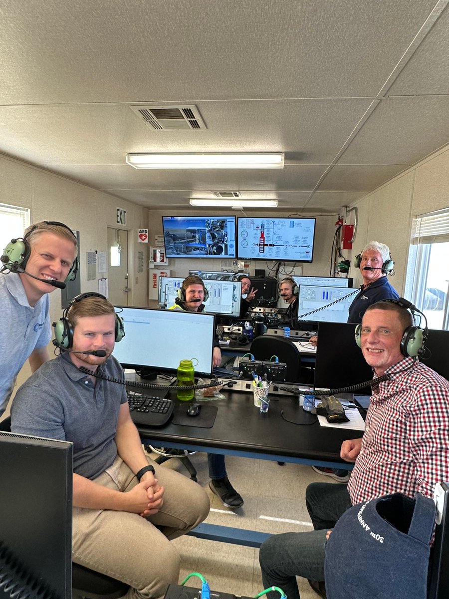 ReactionEngines's tweet image. The timing couldn&apos;t have been better last week for our routine engine run at TF2 when our CEO, Mark Thomas, was in town! Those who have witnessed the facility running in afterburner know how exciting this was! Thanks for the visit, Mark!
#MakingBeyondPossible  #ReactionEngines