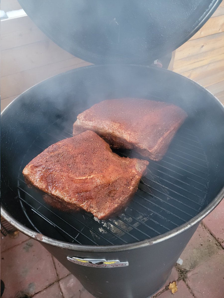 Currently_smokin_bbq tweet media