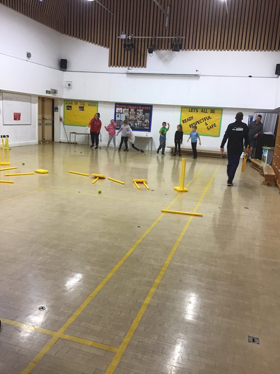 Robert Farnsworth tweet media