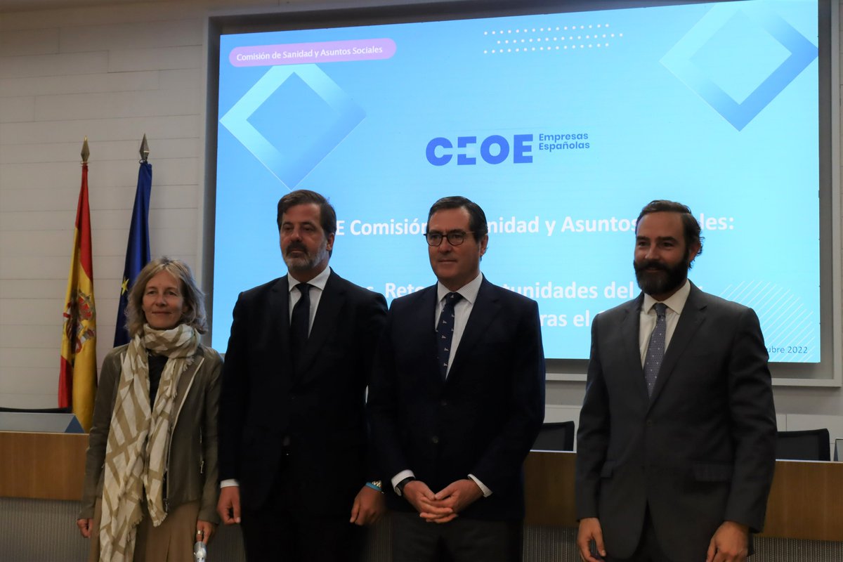 📌 Desde ASPE respaldamos la candidatura de <a href="/agaramendil/">Antonio Garamendi</a> en sus próximas elecciones a la presidencia de <a href="/CEOE_ES/">CEOE</a>.

Nuestro presidente, <a href="/CarlosRusp/">Carlos Rus</a>, ha querido destacar el apoyo de CEOE al sector sanitario durante el actual mandato de Antonio Garamendi.

bit.ly/3AiBNgh
