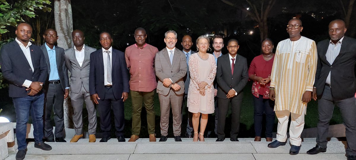 gcsp_alumni's tweet photo. 💬A sucessful #GCSPGANN closes: 35 destinations, +700 #GCSPAlumni participants. Strong #partnerships & #communities are 🔑for effective security cooperation. @TheGCSP remains committed to establishing opportunities to meet & dialogue. Thank you @SwissMFA
🔎https://t.co/bXBmcEntDl https://t.co/3jasFTKgY4