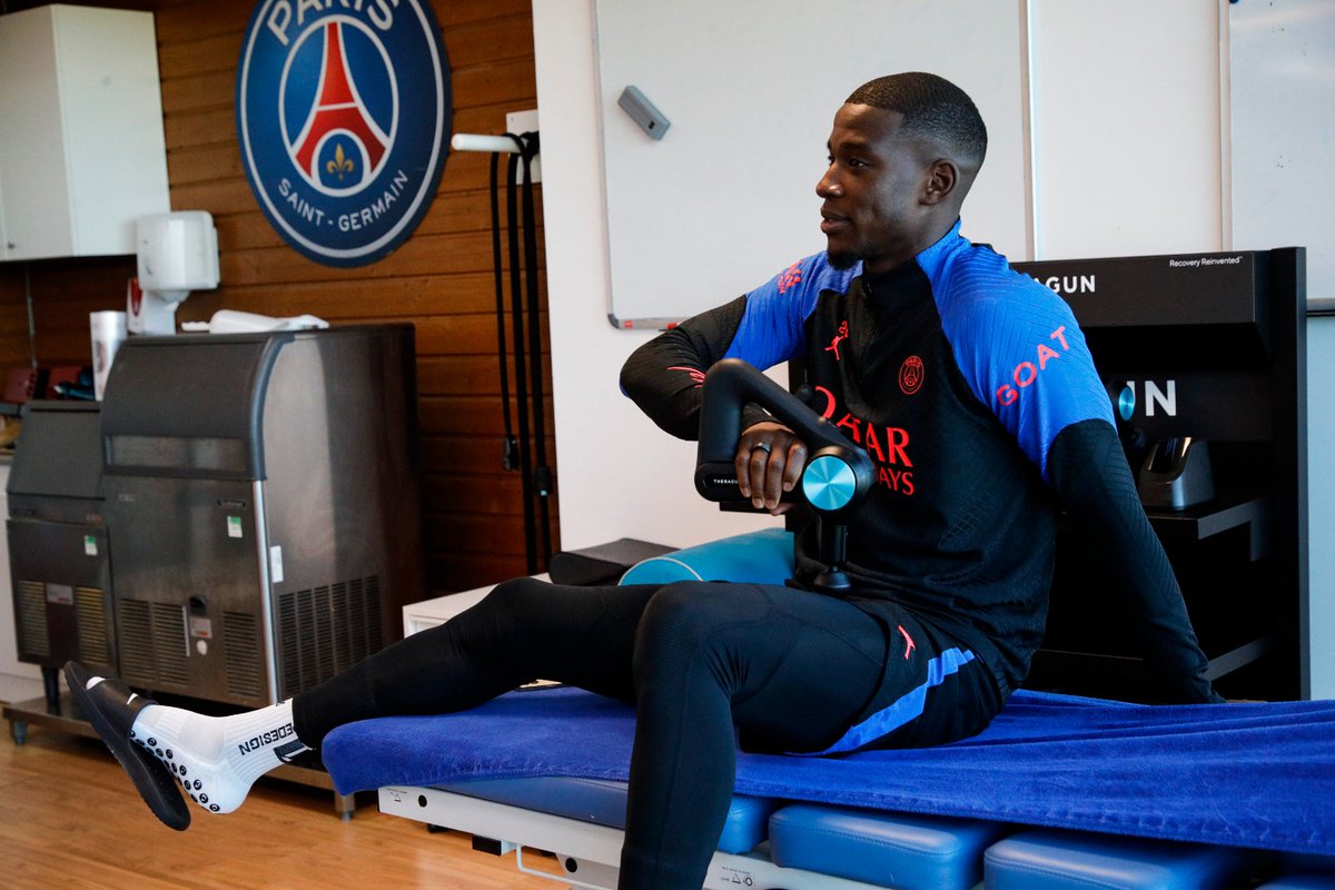 Paris Saint-Germain tweet media