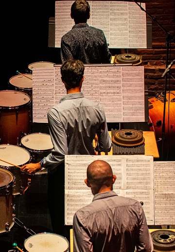 Assaig general tweet media