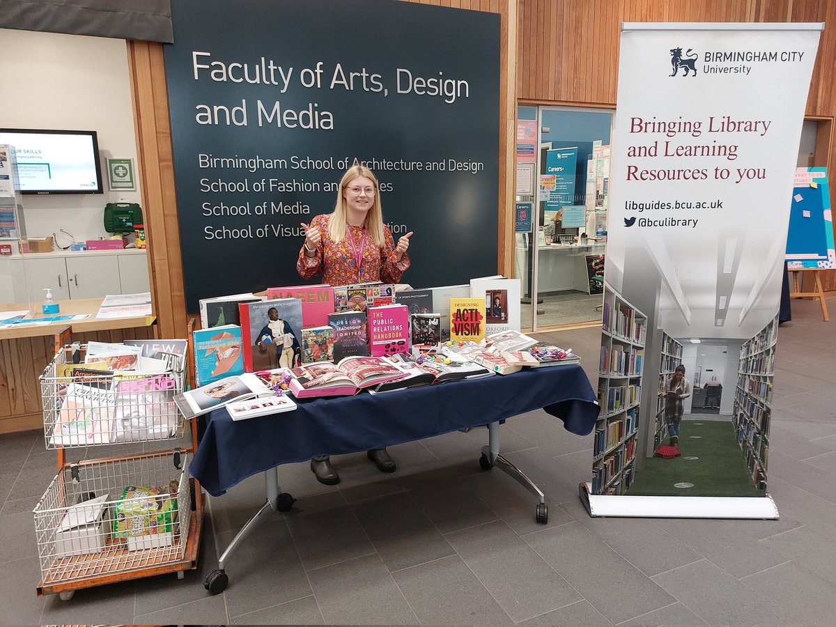 chloelorsmith's tweet photo. Emma and I looking forward to meeting all our wonderful ADM students in Parkside foyer today. Come along, browse our mini collection, have a chat (and a lollipop!) #Refreshforsuccess @BCUlibrary @bcu_adm https://t.co/W0zqugt5eV