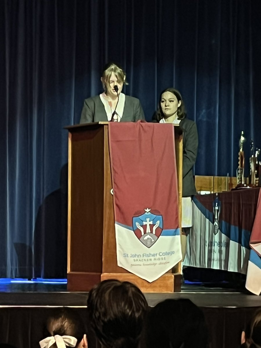 StirlHinchliffe's tweet photo. St John Fisher College 2022 Night of Excellence saw such a range of achievement. Lovely to meet incoming Vice Captain Prabhdeep Kaur’s family celebrating her awards. #TogetherWithHope #SJFC https://t.co/ZzkBjlOhEh