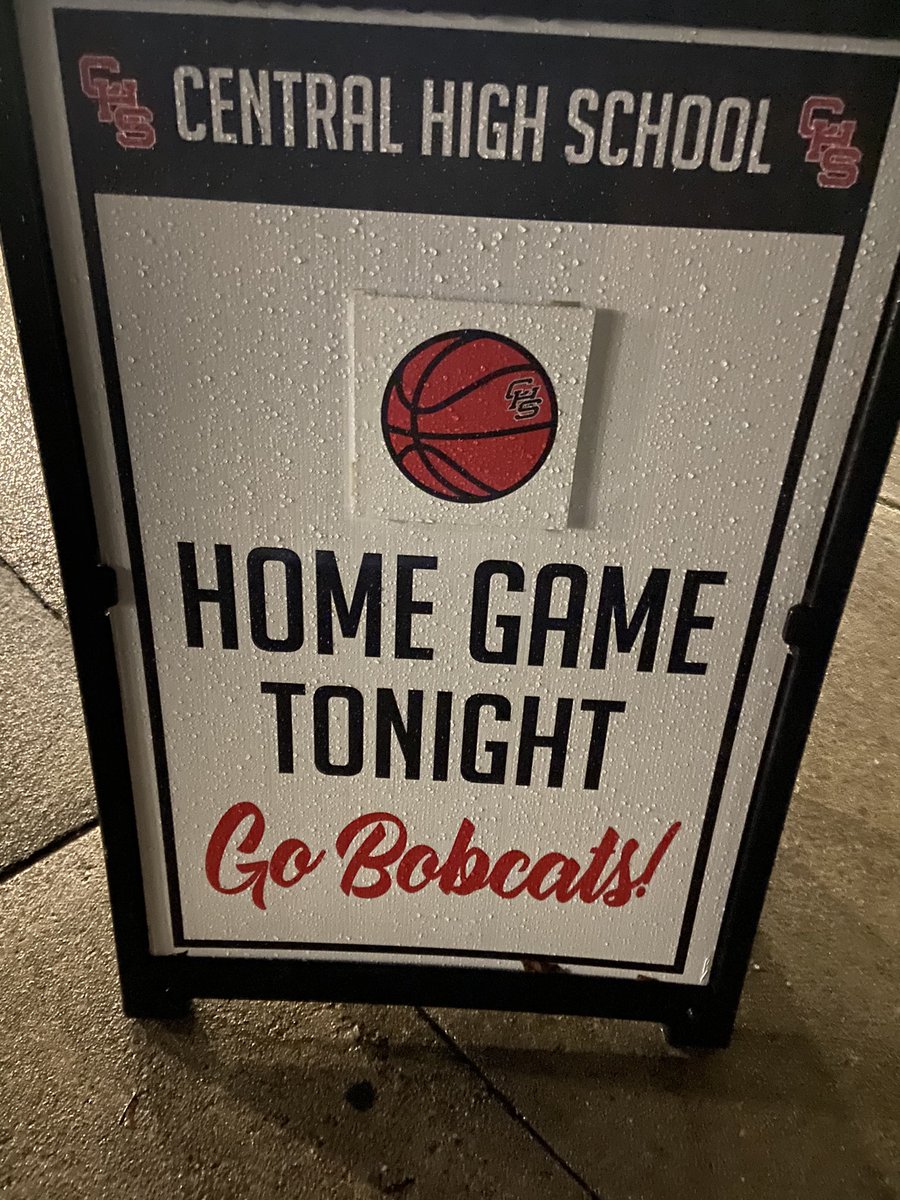 Tuesday 
November 15 

the very 1st basketball game of the 
2022-2023 season 

32 minutes of action 
it is the debut of the Lady Bobcats 
and the Bobcats