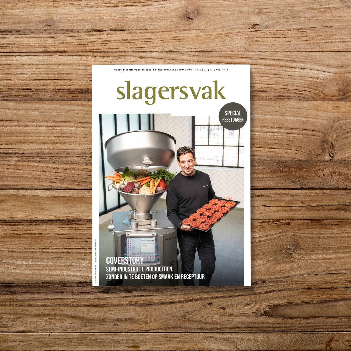 SlagersV's tweet image. NIEUWSTE UITGAVE SLAGERSVAK LIGT (BIJNA) OP DE DEURMAT

Deze week ligt een nieuwe uitgave van vaktijdschrift SlagersVak op de deurmat. De coverstory komt deze editie voor rekening van sparckitchen, @Verbufa en Handtmann.

slagersvak.biz/nl/nieuws/15-1…
