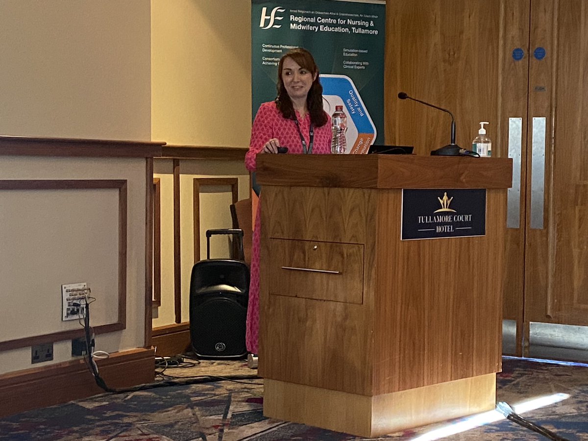 Caroline Early cAmp presenting on supported care pathway at the midlands midwifery conference in Tullamore