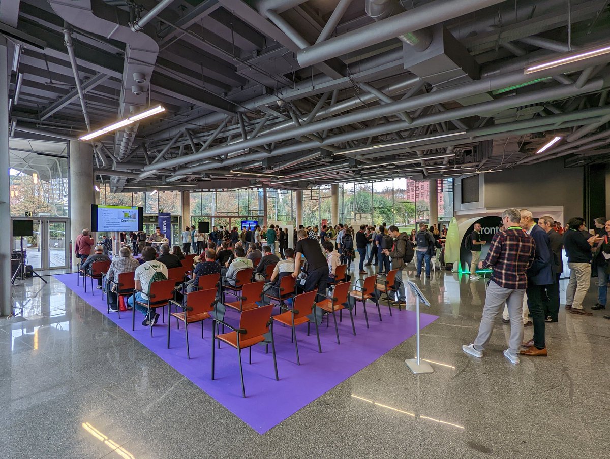 garigonz's tweet image. #LibreCon2022