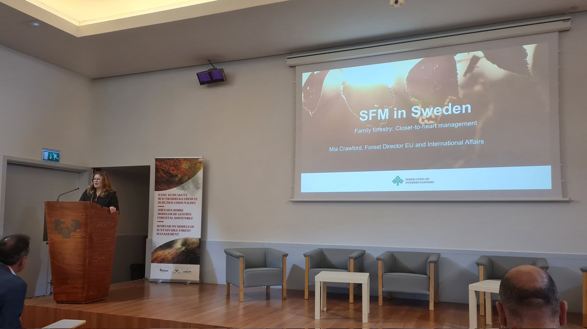 Closer-to-❤management. Mia Crawford <a href="/crawford_mia/">🌲 Mia Crawford 🌍</a>, from our Swedish Member <a href="/LRFSverige/">LRF</a>, share her knowledge of family forest management with us in Bilbao. "The love and care of one family create the loved furniture and products in an other family"