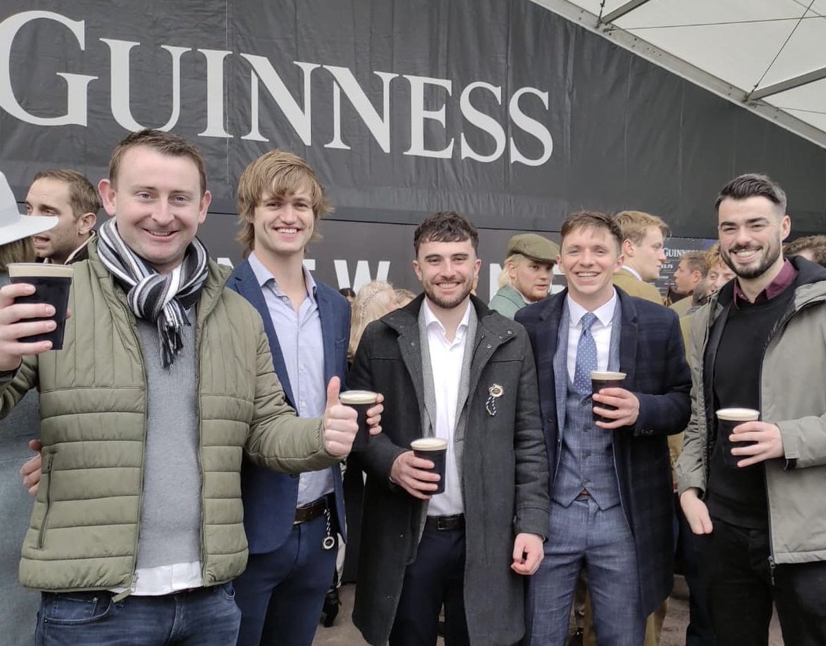 DanielHussey2's tweet photo. Great weekend over in Cheltenham. 

Some brilliant racing and craic had with all.

March can’t come quick enough! https://t.co/1x6zd5GCK3