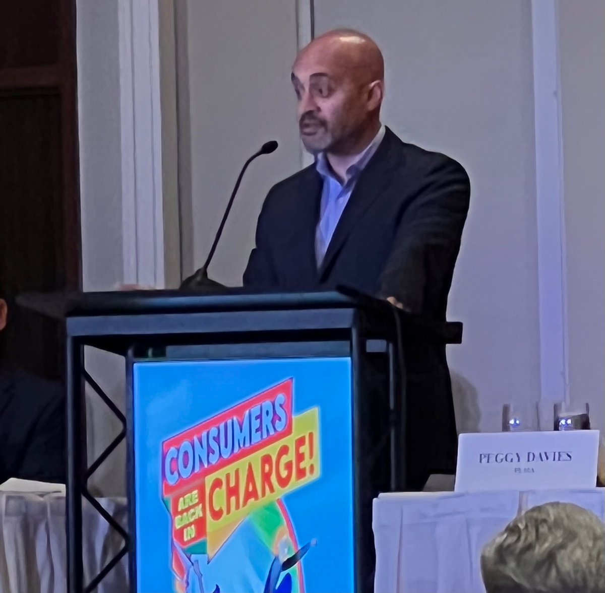 kantha's tweet photo. Brilliant presentation by Arjun Chakravarti (@Cogknition) at the @PLMA_USA' #plma2022 about how #consumers, #labor, &amp; #supply are affecting business.
@Funkychakra: "The time is now for #privatelabel to impress consumers by resonating with their values" https://t.co/Pdckt3aof7