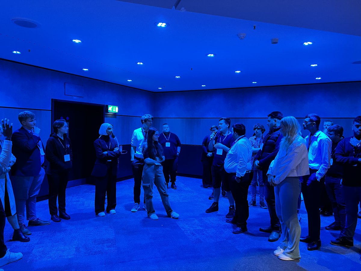 unloc_uk's tweet photo. #YoungPeople making a difference at this year's #Festival of #Student #Governance #event at the @ICC_Birmingham as part of the @AoC_info annual #conference and the #FOSG22 bespoke #training! 
#StudentVoicesMatter #DevelopingYoungPotential #StudentGovernors #FurtherEducation https://t.co/OwWbZEDsab