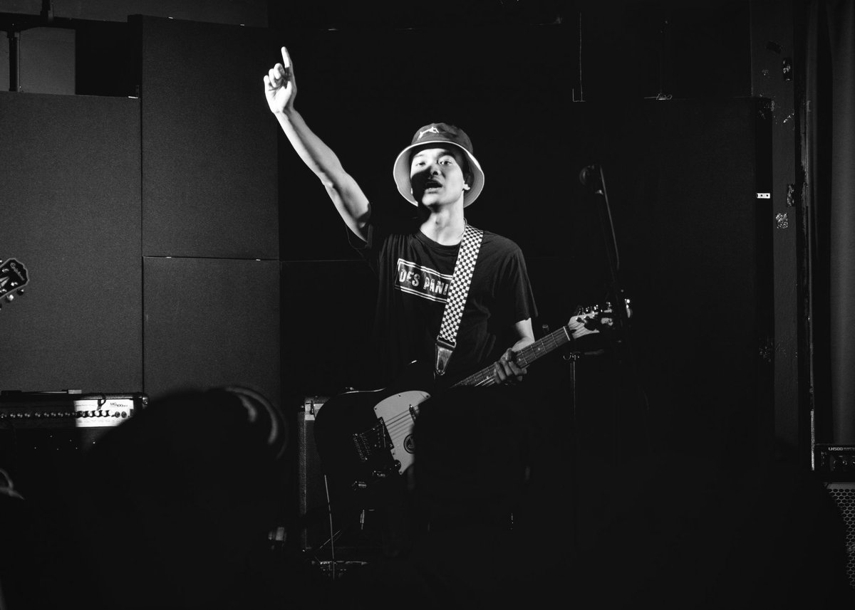 DesPanikBand's tweet photo. 11 November | #SOS1 | Angkasa Event Space | 📸 : @mxrvlsvrximi https://t.co/2UEozrfUpT