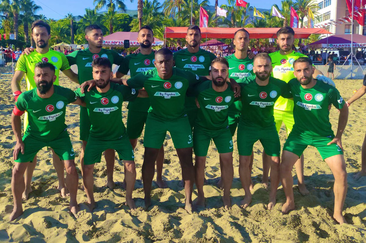 ErcisFC's tweet photo. 2022 TFF Plaj Futbolu Ligi'nin bitmesinin ardından, takımımızın dönüşünden sonra TFF Plaj Futbolu Ligi organizasyonunda görev yapanlar tarafından külübümüze ve oyuncularımıza cezalar yağdırılmıştır. Külübümüz bu haksızlığa sessiz kalmayacaktır...@TFF_Org https://t.co/QJubdqdi2q