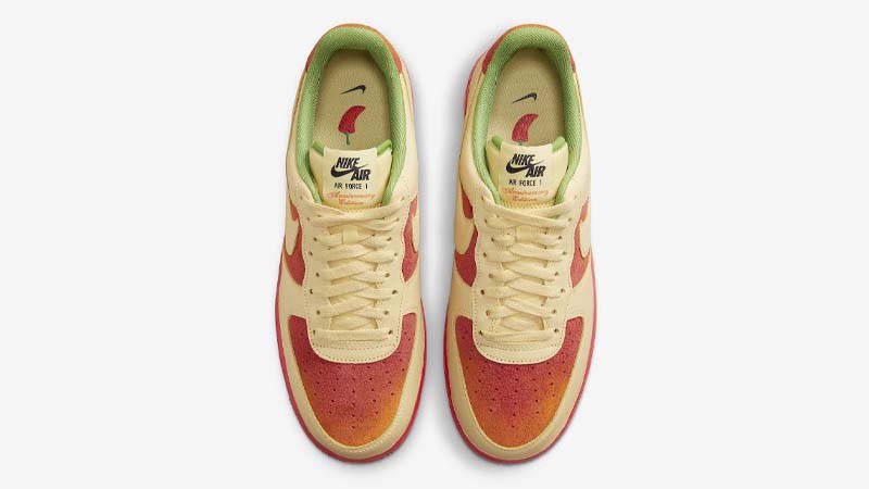 NoxFeet's tweet photo. Nike Air Force 1 Low Chilli Pepper 🌶️ 

Retail Price: £125
Release Date: 21/11 8am

The Nike Air Force 1 is getting a spicy makeover that will have your taste buds tingling. Say hello to the Nike Air Force 1 Low Chilli Pepper. 
#nike #Af1 #chilli https://t.co/Oi9BRWeY61