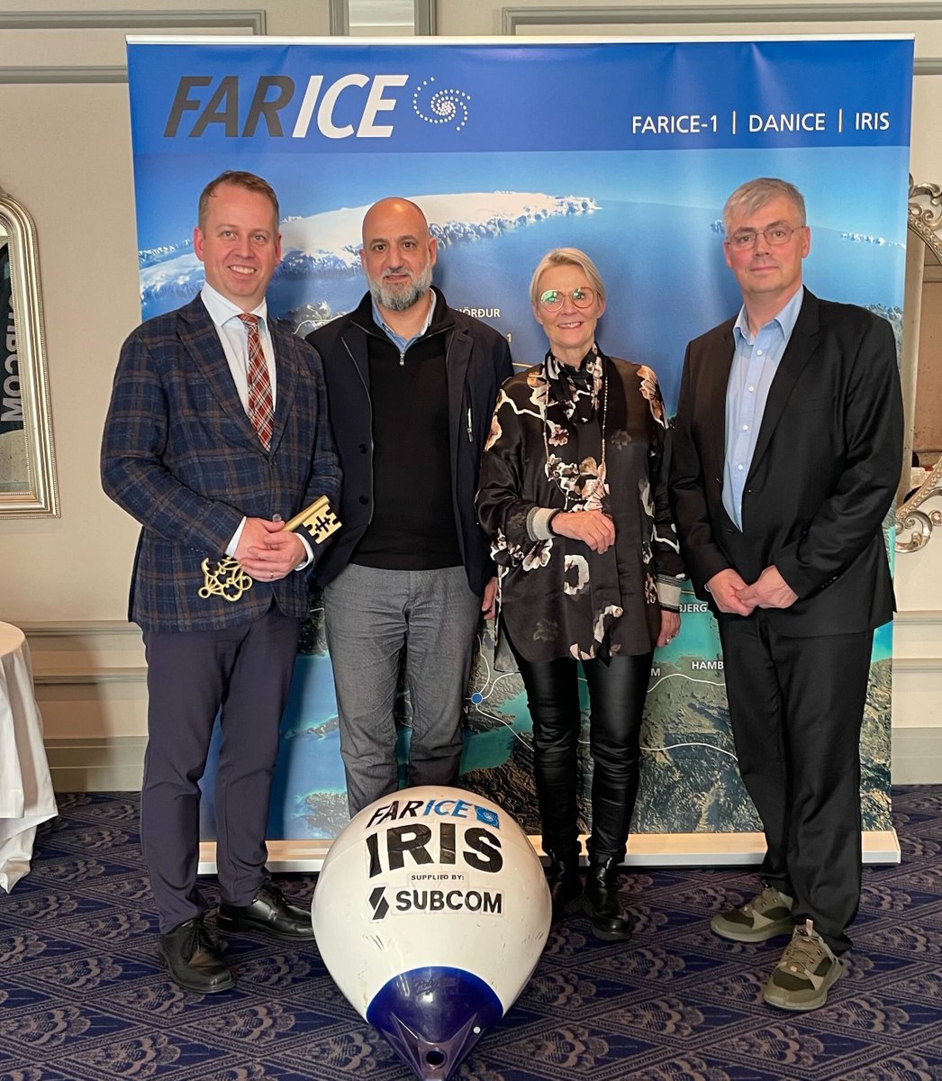 VerneGlobal's tweet photo. Thrilled to take part in Farice’s IRIS cable landing ceremony in Galway. Now in its final phase, IRIS will be ready for service in Q1 2023 - becoming the third subsea cable connecting Europe to Iceland, and onwards to the Nordics.

#subseacable #farice https://t.co/K1XbccsSrk