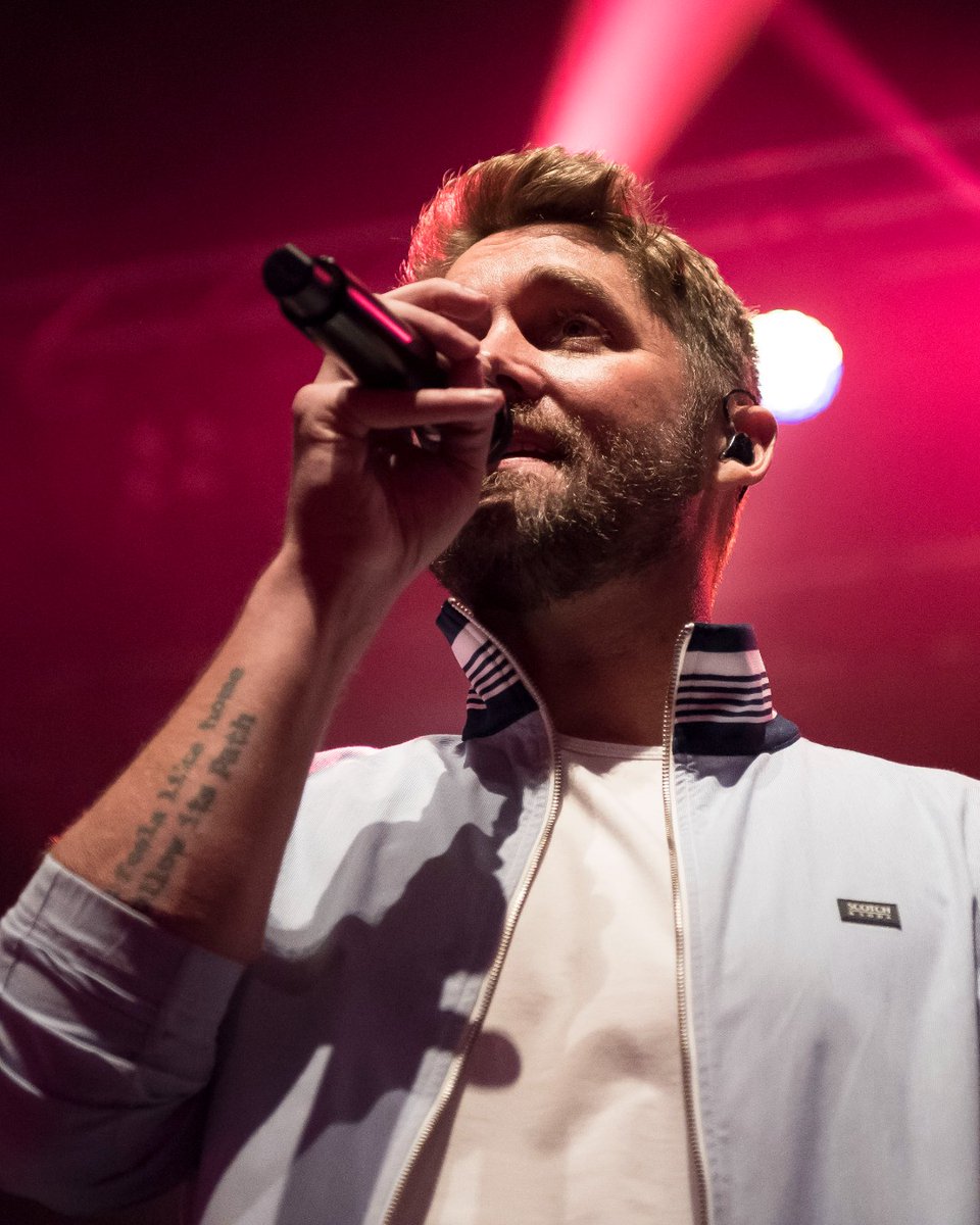 O2SBE's tweet photo. What a show! @BrettYoungMusic delivered a performance for the books last Sunday 13.11.22 📖

Nina Rajani for @academyamg (𝘱𝘭𝘦𝘢𝘴𝘦 𝘥𝘰 𝘯𝘰𝘵 𝘶𝘴𝘦 𝘸𝘪𝘵𝘩𝘰𝘶𝘵 𝘱𝘦𝘳𝘮𝘪𝘴𝘴𝘪𝘰𝘯) 

#BrettYoung https://t.co/OFkKKZfNx9