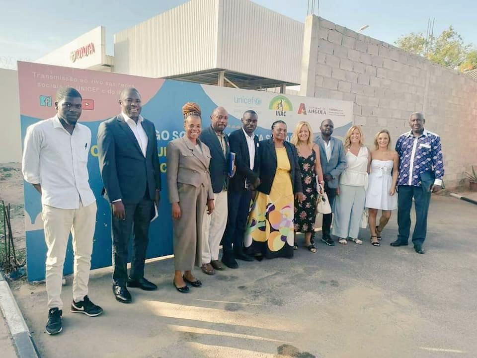 Proandi1's tweet photo. No âmbito da responsabilidade social e globalização, a Proandi está em Angola, para estreitar a cooperação com este país e desenvolver parcerias que trabalharão o capital humano, inclusão social e empreendadorismo. Obrigada a todos. #angola #luanda #AJACOM #linam #portugal #pvz https://t.co/6d9PfzGJnZ