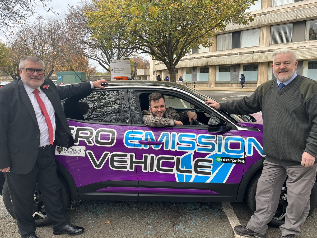 Great to catch up with the Mayor of Bedford on Friday to discuss all things car club. Super excited to see 3 electric cars on the road supporting their green transport initiative!