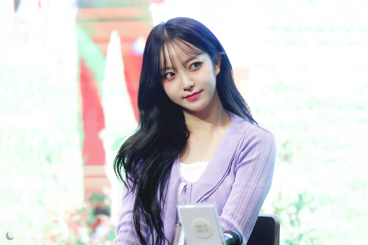 WhiteMoon_0120's tweet photo. 221112 4pics

#네이처 #NATURE #김소희 #소희 #SOHEE 
@nature_nchworld https://t.co/pYsfkN3ZXP