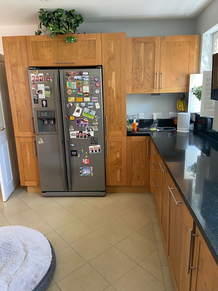 Prestigestag's tweet photo. Hand Painted Kitchen Finished last week. 

Same process as before. All cleaned sanded and primed using otex. 

Followed by 2 coats of scuff x satin mixed to dimpse from Farrow and ball colour range. https://t.co/PtadYPbdmi