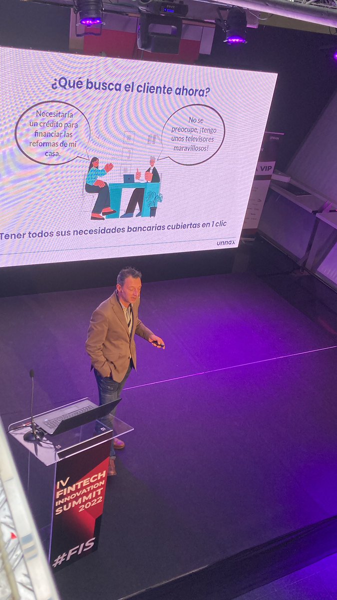 🟦 Julián Díaz - Santos de <a href="/UnnaxPayments/">Unnax</a> nos habla de la ola de #innovación que remodela el #sectorfinanciero 😉