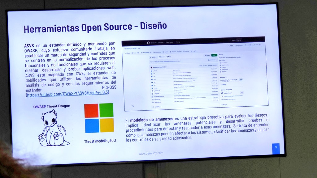 oscarzor's tweet image. En #LibreCon2022 @Dani_Zerolynx nos presenta herramientas para comprobar la seguridad en las diferentes etapas del desarrollo del software
