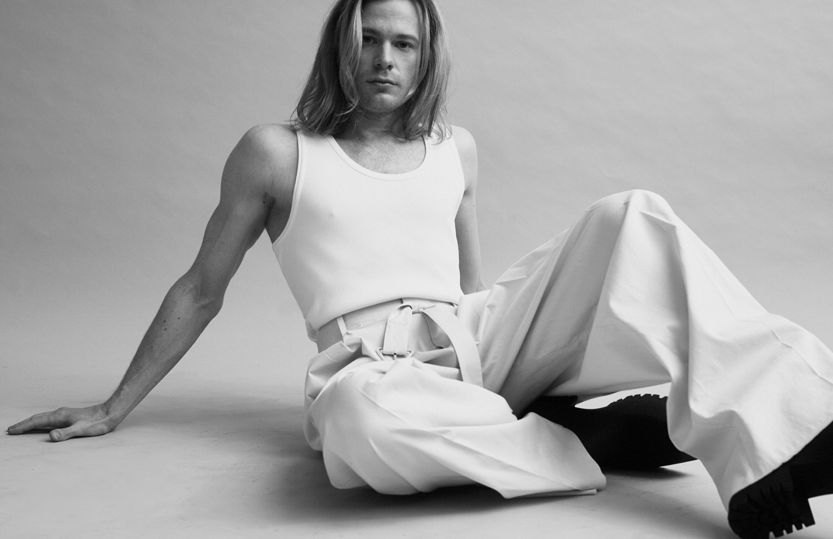 Film Updates on Twitter "Sam Reid photographed by Erik Tanner for