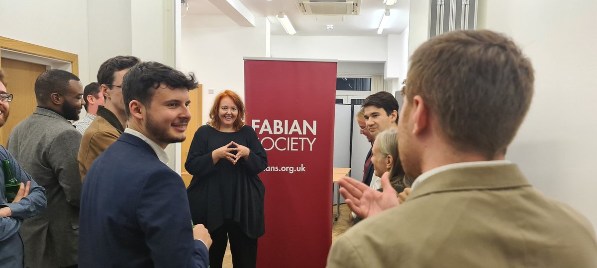 AbundanceNowUK's tweet photo. @LGHFabians hosted its inaugral drinks reception last night with fantastic keynote speeches from @aliciakennedy07 of @genrentuk and @AbdiDuale_.

They highlighted the issues at the root of our housing crisis including lack of supply and poor tenant rights.

#Housing #Renters https://t.co/U26ZLUu5pz