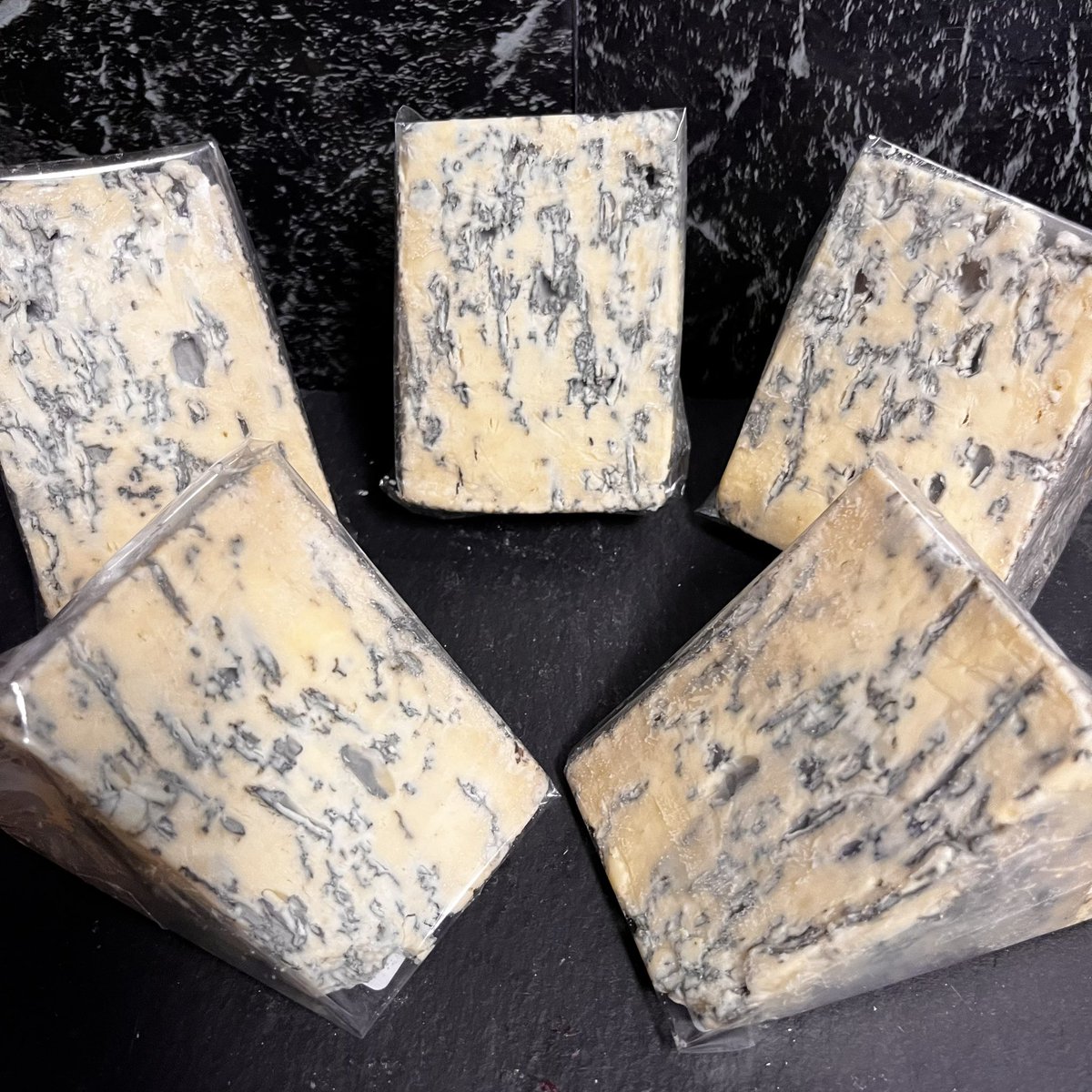 The Cheese Hut tweet media