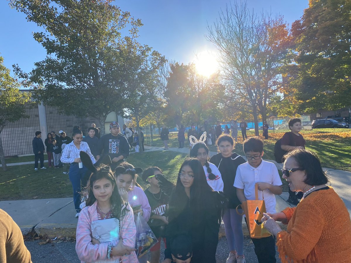 Beachmont School PTO tweet media