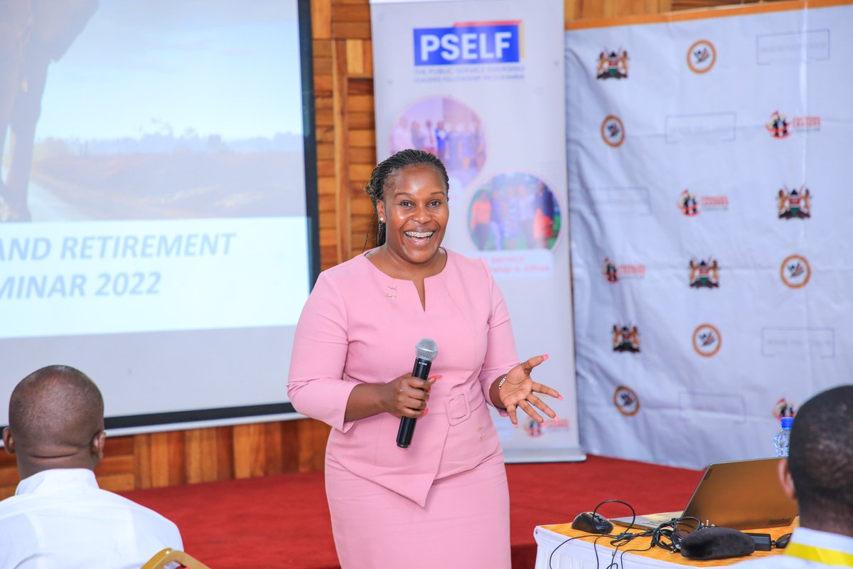 elfafrica1's tweet photo. Let's speak age into various stages in which your financial needs and objectives are different:
1. Exploration phase ~20-30yrs
2. Accumulation phase ~ 31-40yrs
3. Consolidation phase ~ 41-60yrs
4. De-accumulation phase ~ 61yrs - !!!!!!
#PSELF2022 @PSCKenya @ChandlerINST https://t.co/pRjBF2BpE2