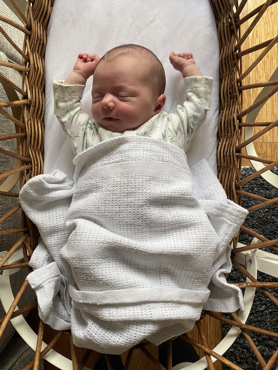 schvonx's tweet photo. @markjesterselby We wanted to introduce our newest arrival Selby Jane Lester to her namesake! Only 11 days old but will be cheering you on tonight. (We did consider “the jester from” as her middle name but thought it overkill 😂) Good luck tonight Mark! 🍀 https://t.co/t7ZBbegXF3