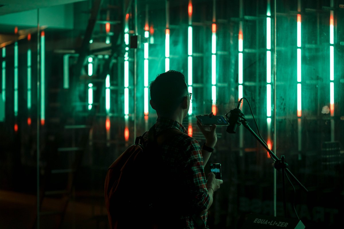 wearefilamen's tweet photo. Some shots from our first and second weekends at Immersio.
#mediaarts #newmedia #projectionmapping #interactiveinstallation #lightsinstallation #lightfestival https://t.co/T9PrwuXKf5
