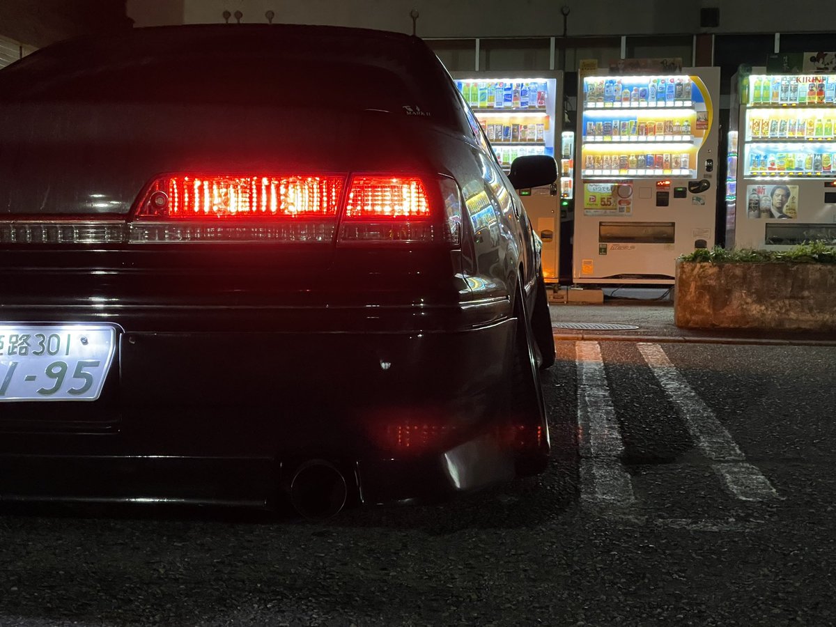 ImNaoki1's tweet photo. 形には、なって来た！
あとはフェンダーとオールペン！
車高調も変えないと固着しえゴミなっとる笑 https://t.co/41bCIxLqnx