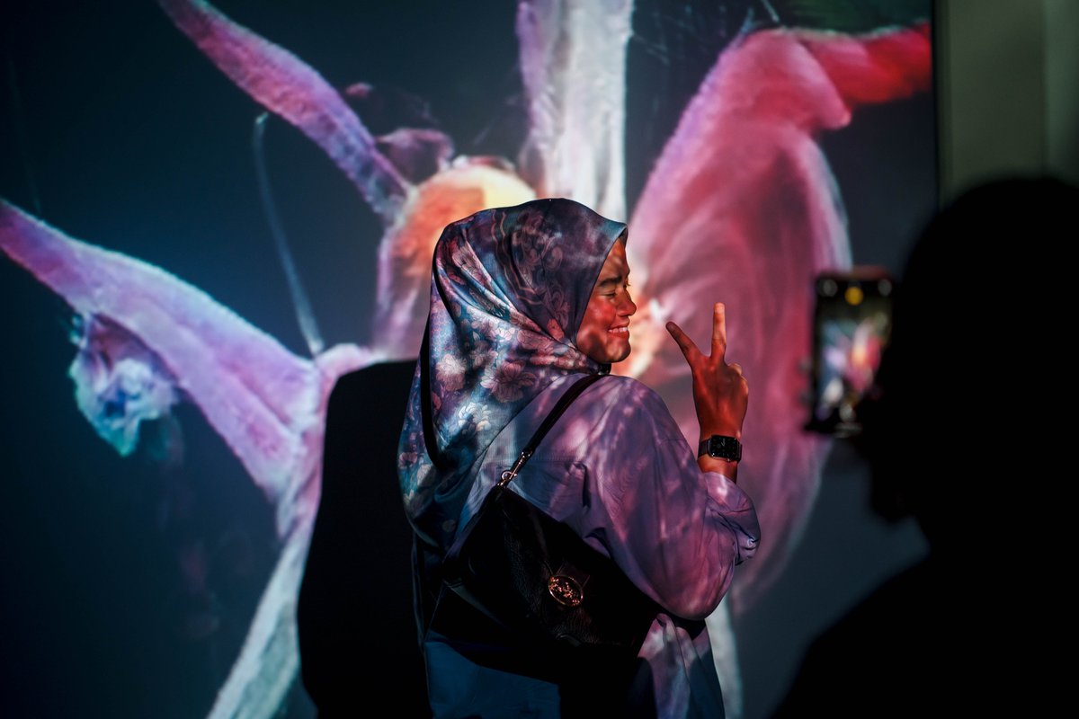 wearefilamen's tweet photo. Happening from 5th to 27th November 2022 at Muzium Telekom, Kuala Lumpur
#mediaarts #newmedia #projectionmapping #interactiveinstallation #lightsinstallation #lightfestival https://t.co/nG81GJwIvD
