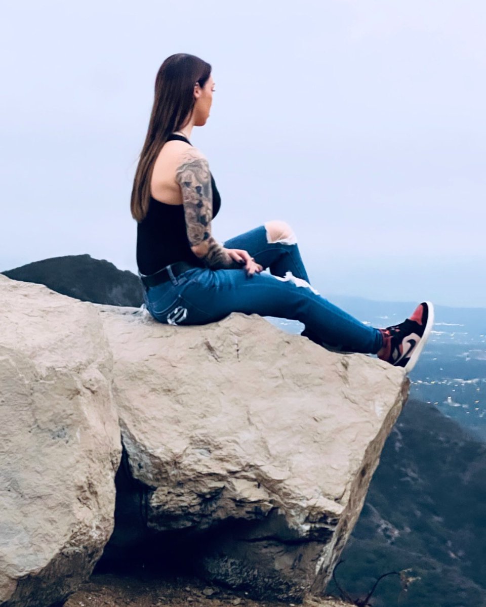 Sometimes we need to take a step back to see the full picture 🫶🏻