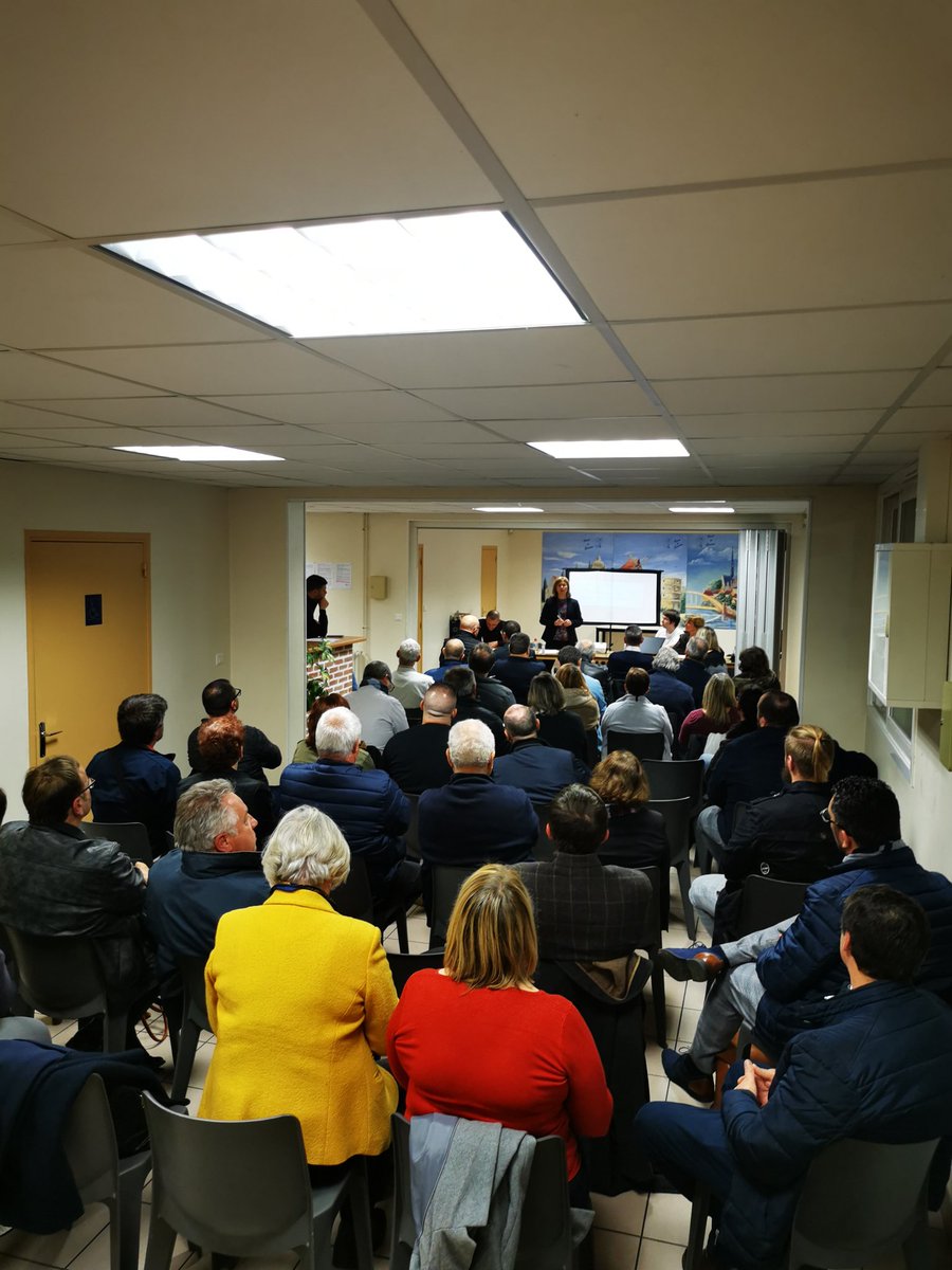 PIERREPhilipp12's tweet photo. #PontSainteMaxence se tenait l'AG du #RNOise animée par sa DD @AudreyHavez
#ReunionPolitique tenue dans un esprit convivial et chaleureux
Travail, sincérité, sérieux, sourire
Nouvelle organisation, équipe renouvelée, afin de continuer le combat et emmener @MLP_officiel à l'Elysée https://t.co/NcMdgWBEK2