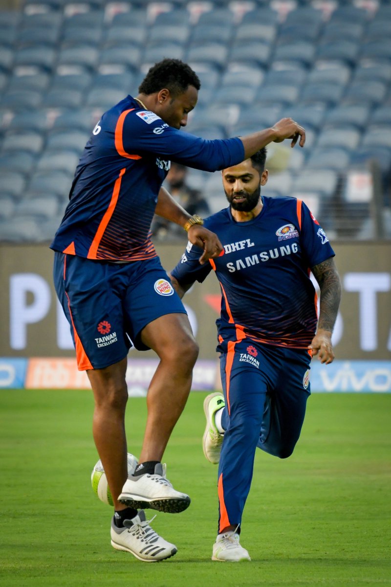 surya_14kumar's tweet photo. From then to now, the brotherhood has only grown stronger, Polly 💙
It is going to be tough to not have you on the field with us, but very excited to have the opportunity to keep learning from you, in your new role 🙏
Wish you all the best for this new chapter 💪
#OneFamily https://t.co/ju3QLEbMN7