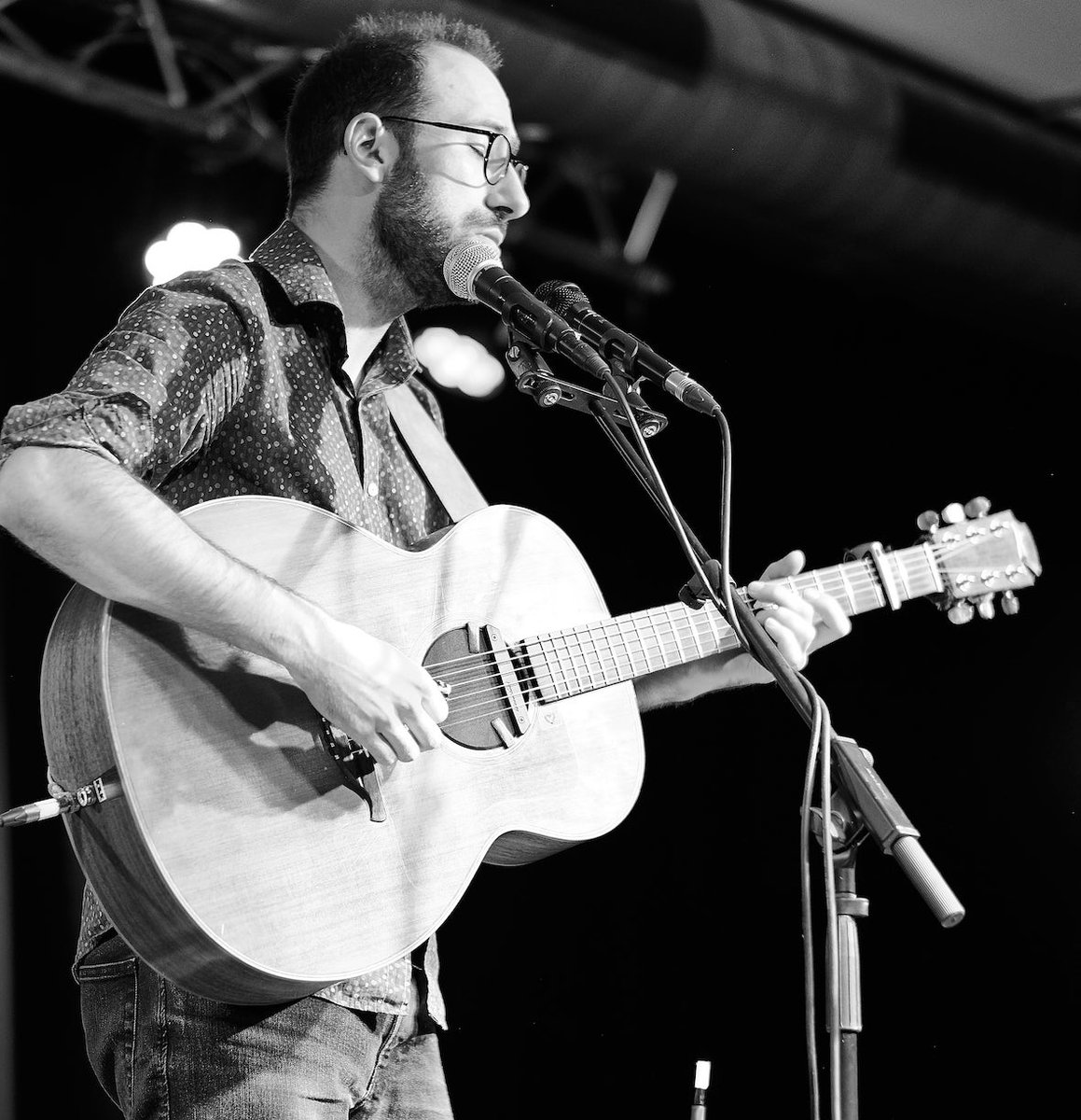 BrueckeGraz's tweet photo. EVENTS | Georg Neureiter - Patiri Patau & Bedroom Chocolates - Christoph Galik - https://t.co/Eh6hbFW88w
#live #onstage #blues #pop #indie #guitar #singer #songwriter #bestplaceintown #sturm #maroni #winter #programm #brueckegraz #ballads #yoursong #deinlied #dubistwasduhoerst https://t.co/rSRSTKNsns
