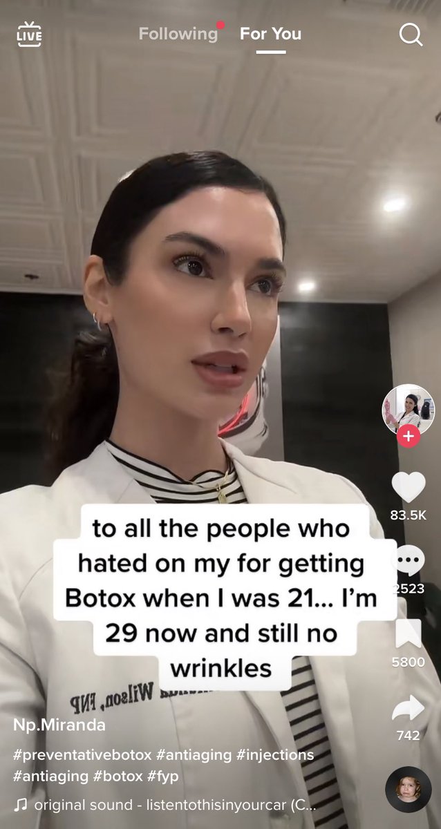 sshesanangel's tweet photo. who’s gonna tell her??? https://t.co/npPhGxjkIF