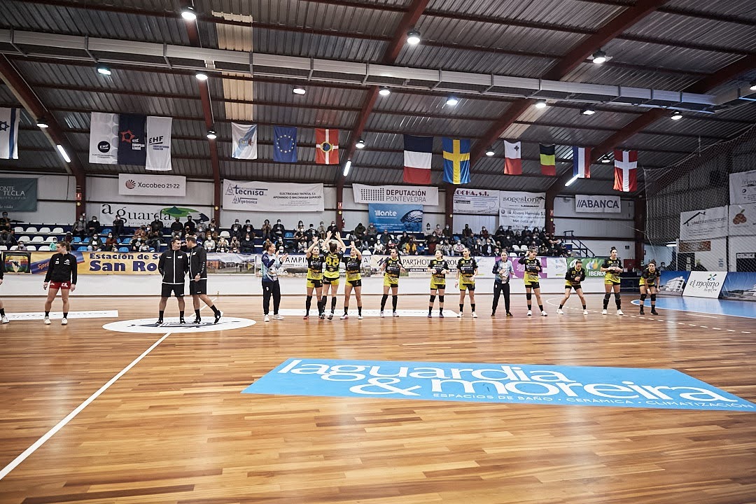 💣 Dobre bombazo!
⛵ Voltamos ó noso porto!
🇪🇺 Hai algo mellor que reinaugurar A Sangriña cun partido europeo? Pos si! Reinauguarala con dous!
📅 A eliminaroria fronte o <a href="/jurounirekvzv/">JuRo Unirek V.Z.V.</a> xogarase íntegramente na Sangriña o 10 e o 11 de decembro.

#TodasABordo
#TodasAPorto